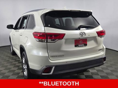 Used 2018 Toyota Highlander Limited image 6