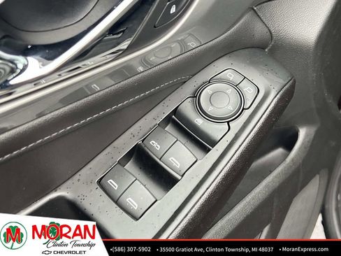 Certified 2023 Chevrolet Traverse LT image 17