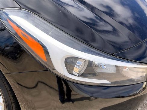 Used 2017 Kia Forte LX w/ LX Popular Package image 28