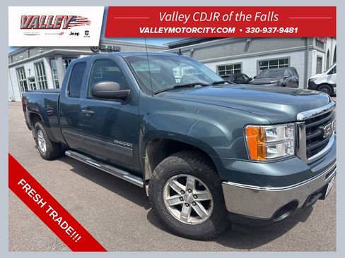 Used 2011 GMC Sierra 1500 SLE w/ Power Tech Package AWD/4WD image 1