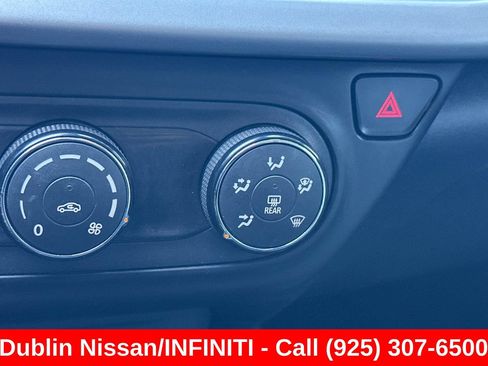 Used 2024 Chevrolet Trax LS w/ Driver Confidence Package FWD image 30
