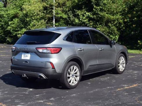 Certified 2022 Ford Escape Titanium w/ Titanium Elite Package FWD image 3