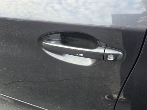 Used 2010 Toyota Prius One image 23