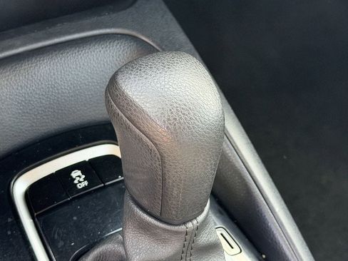 Used 2024 Toyota Corolla LE FWD image 21