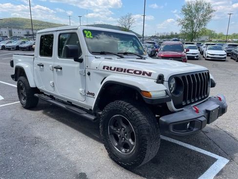 Used 2022 Jeep Gladiator Rubicon w/ LED Lighting Group AWD/4WD image 6
