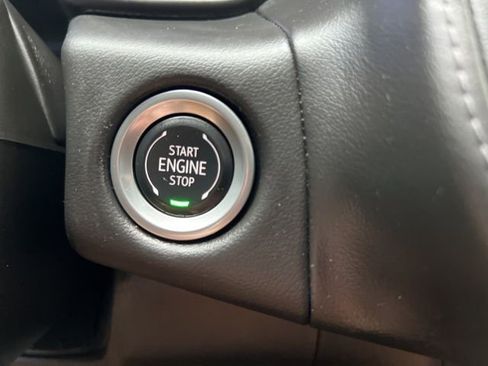 Used 2024 Chevrolet Tahoe Z71 w/ Z71 Off-Road Package image 39