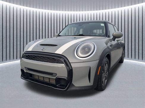 Used 2022 MINI Cooper S image 9