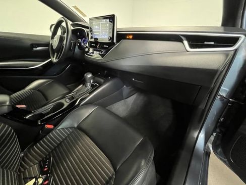 Used 2022 Toyota Corolla XSE FWD image 10