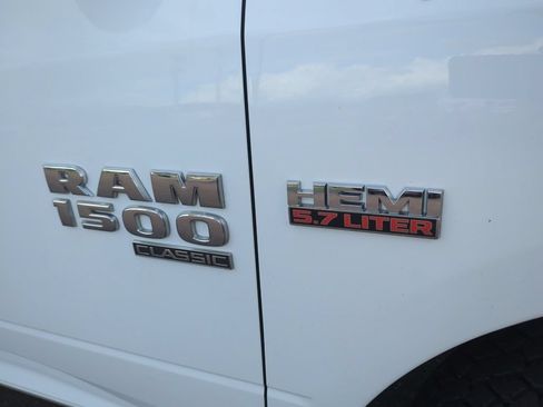 Used 2019 RAM 1500 Big Horn AWD/4WD image 9