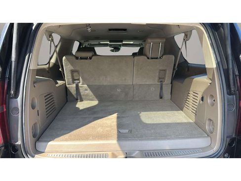 Used 2016 Chevrolet Suburban LT AWD/4WD image 9