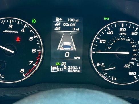 Used 2025 Subaru Crosstrek 2.5i Limited w/ Crosstrek Mirror Package AWD/4WD image 13