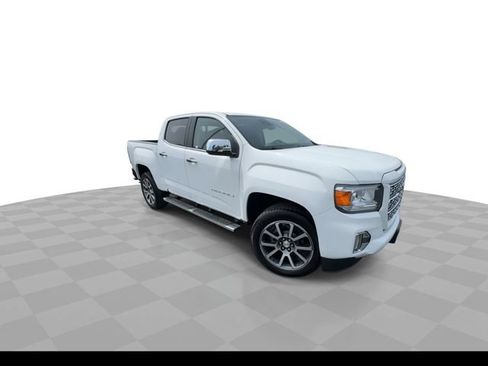 Certified 2022 GMC Canyon Denali AWD/4WD image 2
