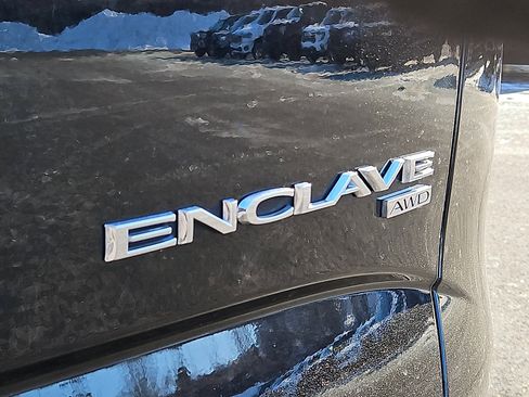 Used 2019 Buick Enclave Essence image 30