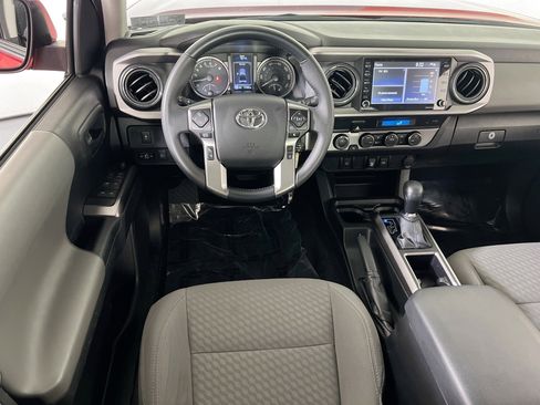 Used 2022 Toyota Tacoma SR5 image 20