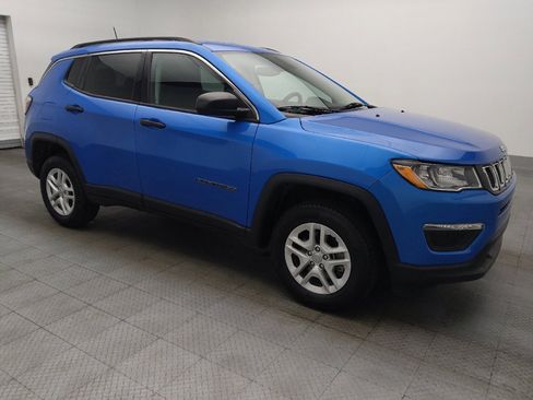 Used 2021 Jeep Compass Sport image 11