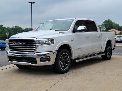 New 2026 RAM 1500 Laramie AWD/4WD image 2
