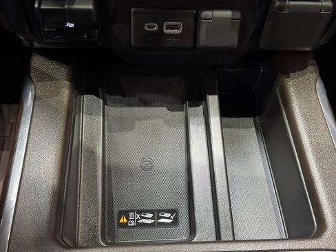 Certified 2021 GMC Sierra 1500 SLT w/ SLT Premium Plus Package image 35