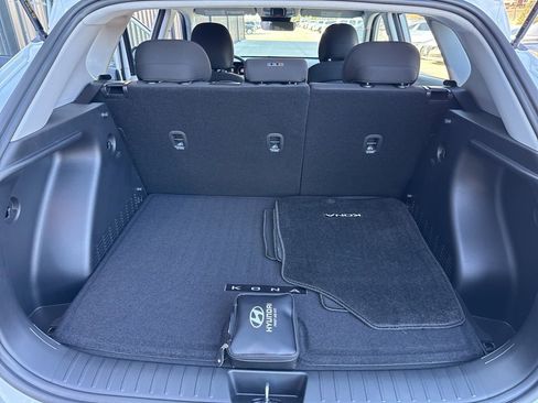 New 2026 Hyundai Kona SE image 19