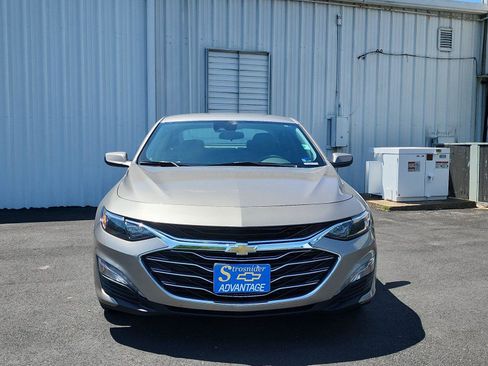 Used 2025 Chevrolet Malibu LT FWD image 8