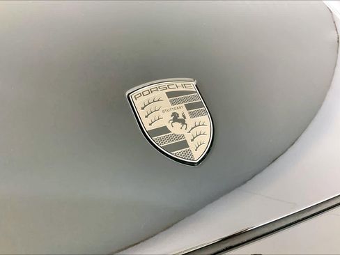 Used 2025 Porsche Cayenne Turbo image 34