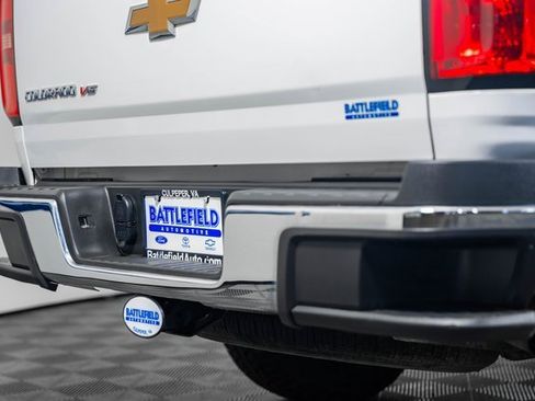 Used 2018 Chevrolet Colorado W/T image 8