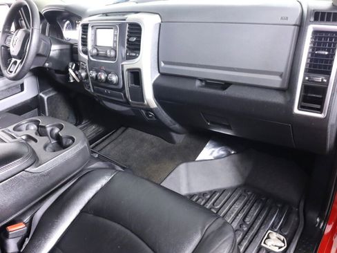 Used 2017 RAM 1500 Classic SLT image 43