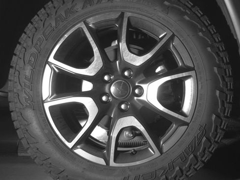 Used 2025 Jeep Compass Trailhawk AWD/4WD image 15
