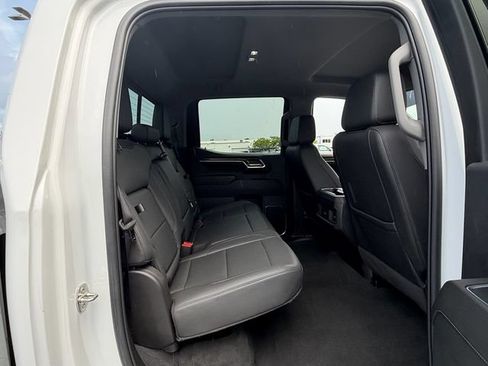 Used 2024 Chevrolet Silverado 1500 RST w/ Convenience Package II AWD/4WD image 15