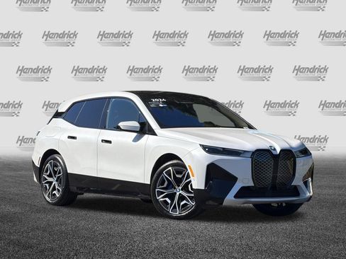 Used 2024 BMW iX xDrive50 w/ Sport Package AWD/4WD image 2