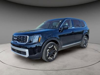 Used 2025 Kia Telluride S