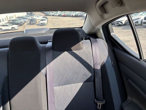 Used 2025 Nissan Versa SV FWD image 35