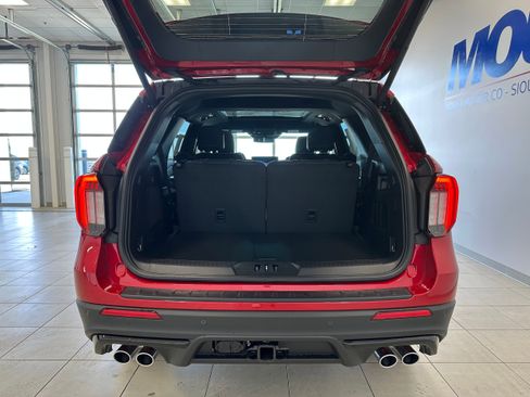 New 2026 Ford Explorer ST w/ Sun And Sound Package AWD/4WD image 38