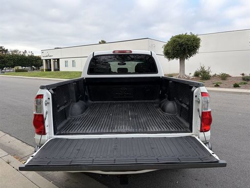 Used 2005 Toyota Tundra Limited RWD image 7