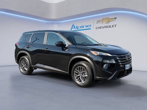 Used 2024 Nissan Rogue S AWD/4WD image 7