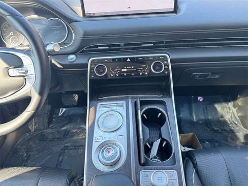 Used 2021 Genesis GV80 2.5T w/ Advanced Package 02 image 11