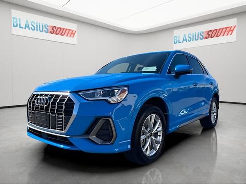 Used 2023 Audi Q3 2.0T Premium AWD/4WD image 7