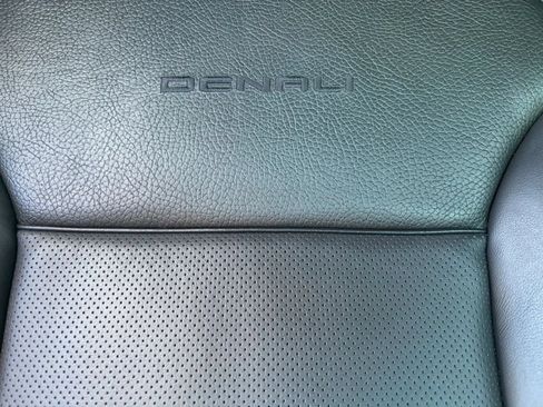 Used 2023 GMC Yukon Denali w/ Max Trailering Package AWD/4WD image 36