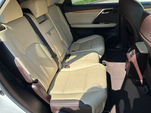 Used 2019 Lexus RX 350L FWD w/ Premium Package image 18