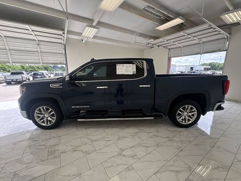 Used 2019 GMC Sierra 1500 SLT RWD image 5