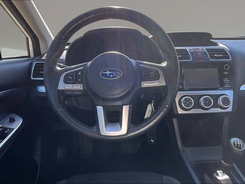 Used 2017 Subaru Crosstrek 2.0i Premium AWD/4WD image 6