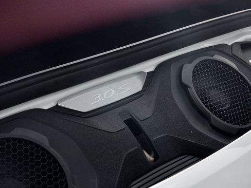 Used 2021 Porsche 911 Targa 4S image 21