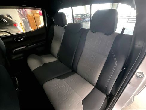 Used 2023 Toyota Tacoma TRD Sport w/ Technology Package image 26