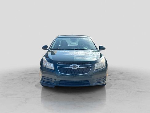 Used 2014 Chevrolet Cruze LT FWD image 9