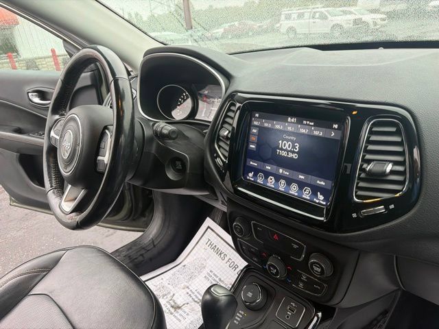 Used 2019 Jeep Compass Limited AWD/4WD image 23