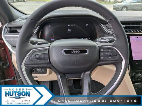 New 2025 Jeep Grand Cherokee Limited w/ MOPAR Finishing Package RWD image 19