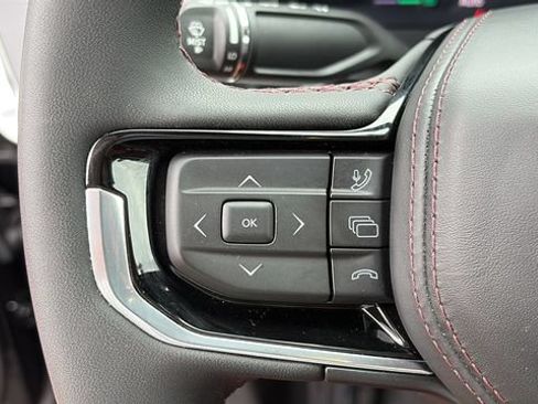 Used 2024 Jeep Wagoneer Launch Edition AWD/4WD image 14