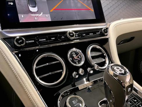 New 2026 Bentley Continental GTC AWD/4WD image 24