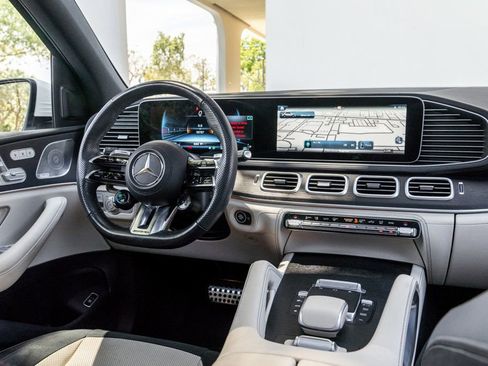 Used 2024 Mercedes-Benz GLE 53 AMG 4MATIC image 28