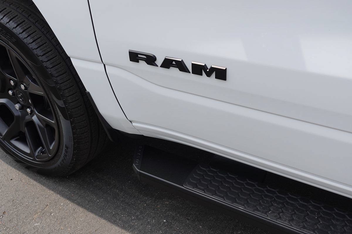 Used 2024 RAM 1500 Laramie w/ Night Edition AWD/4WD image 14