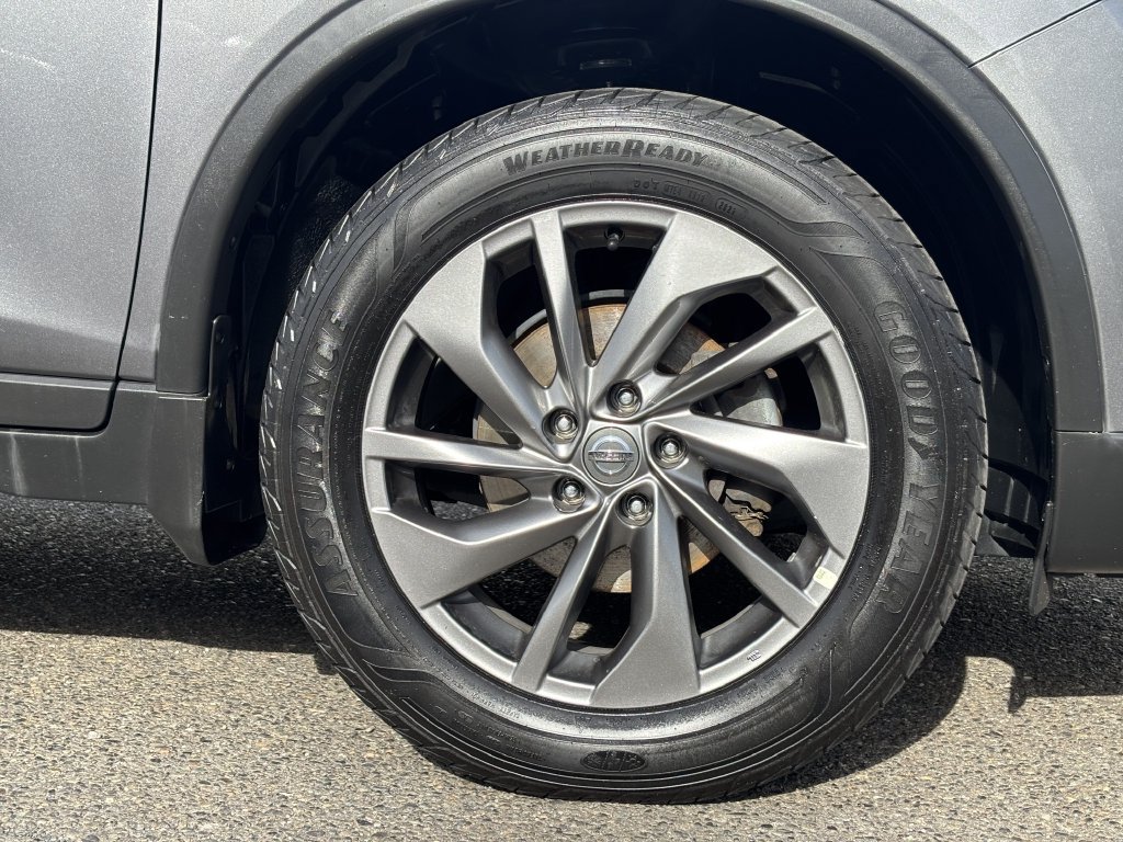 Used 2016 Nissan Rogue SL AWD/4WD image 9